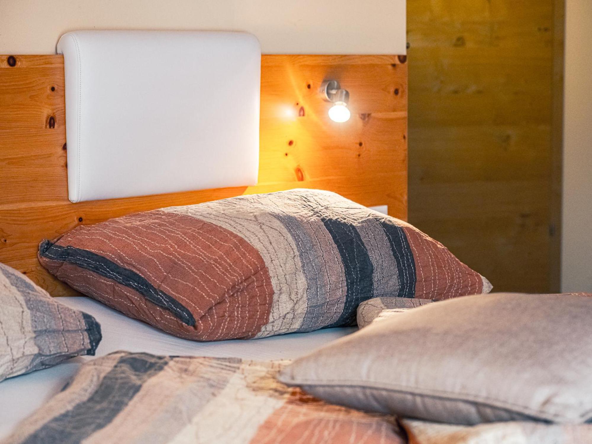 Zirben Diamant Rooms & Dogs Obdach Ngoại thất bức ảnh